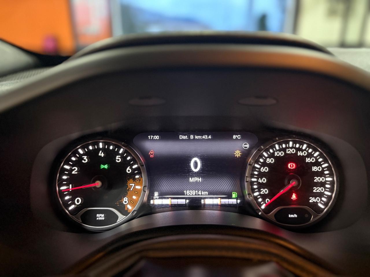 Jeep Renegade 1.4 T-Jet 120 CV GPL limited permute finanziamenti