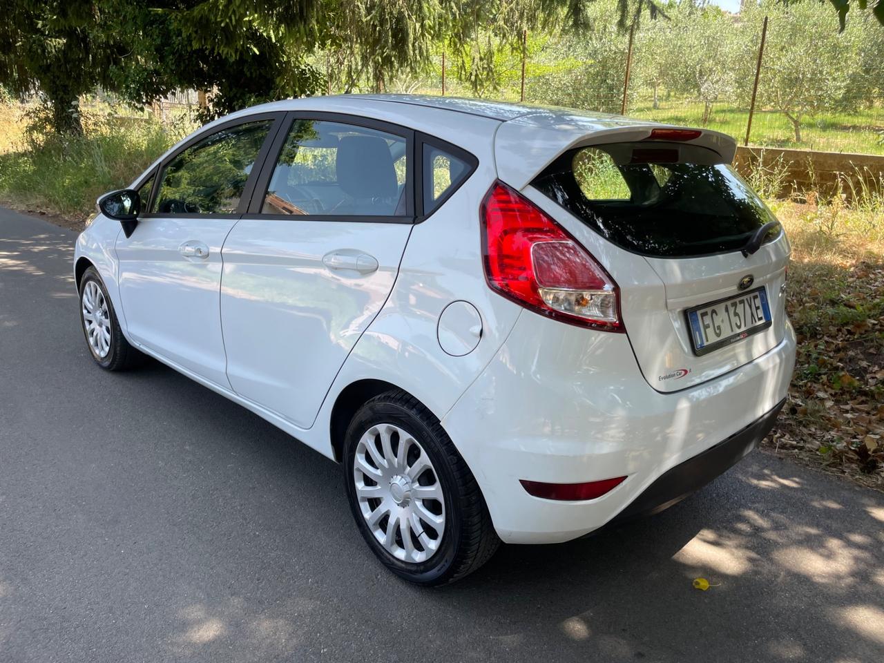 Ford Fiesta 1.5 TDCi 75CV 5 porte ST-Line