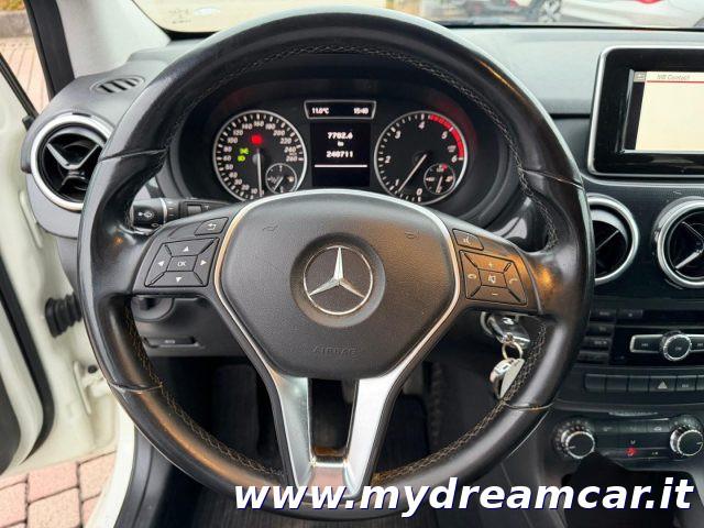 MERCEDES-BENZ B 180 CDI Executive