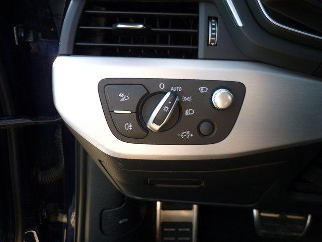 AUDI A4 Avant 40 TDI quattro S tronic Business
