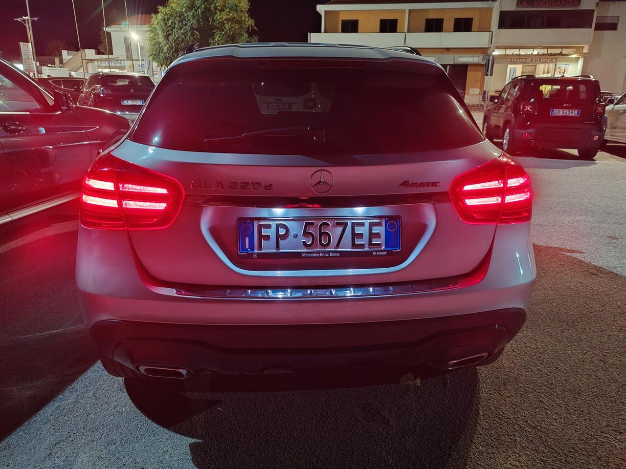 Mercedes-benz GLA 220d Automatic 4Matic Sport