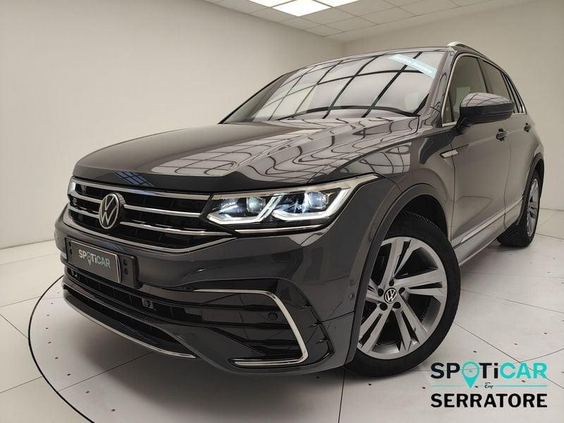 Volkswagen Tiguan II 2.0 tdi R-Line 150cv dsg