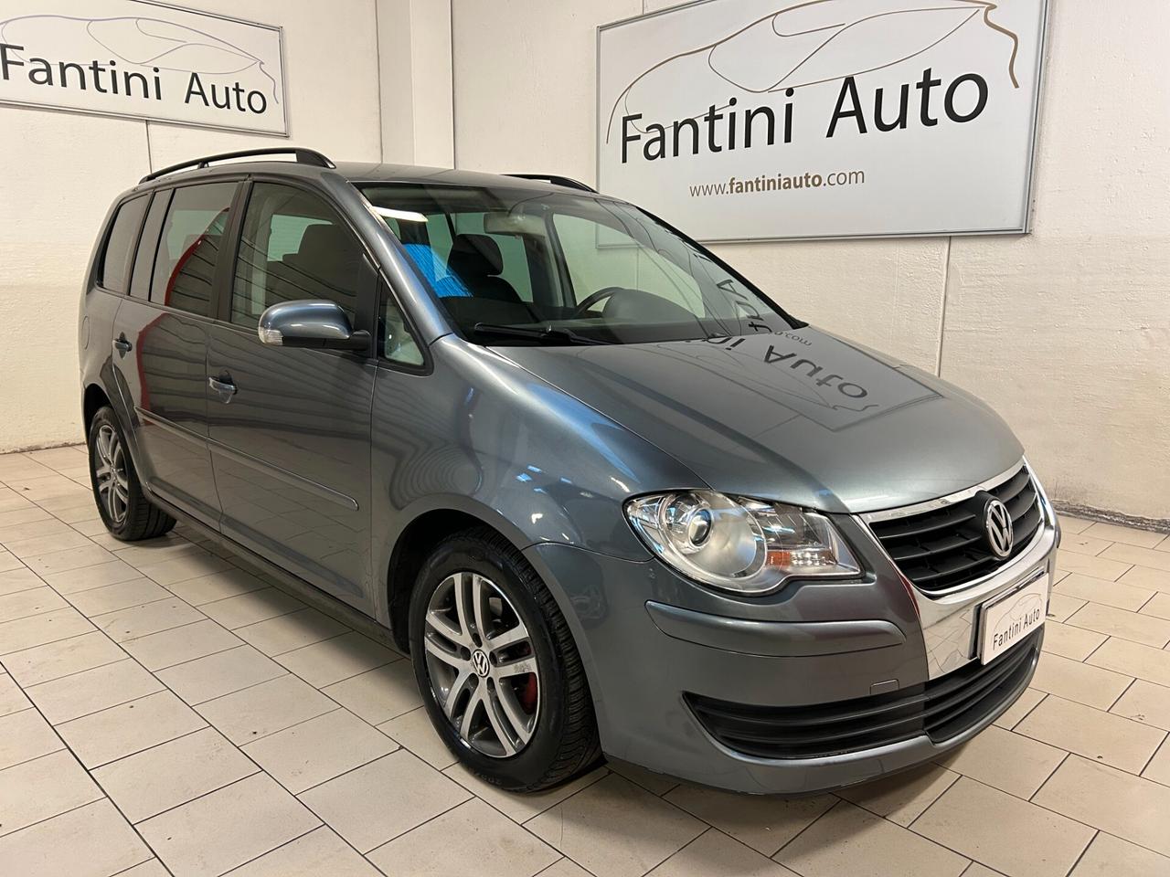 Volkswagen Touran TrendLine 1.9 TDI 7posti-DETTAGLI IN DESCRIZIONE