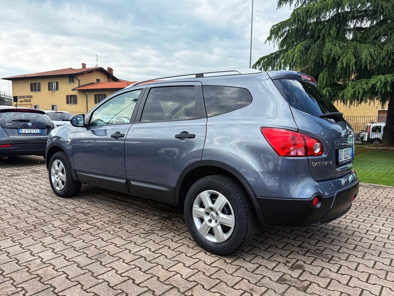 Nissan Qashqai 2 1.6 16V 7 POSTI TETTO PANORAMICO