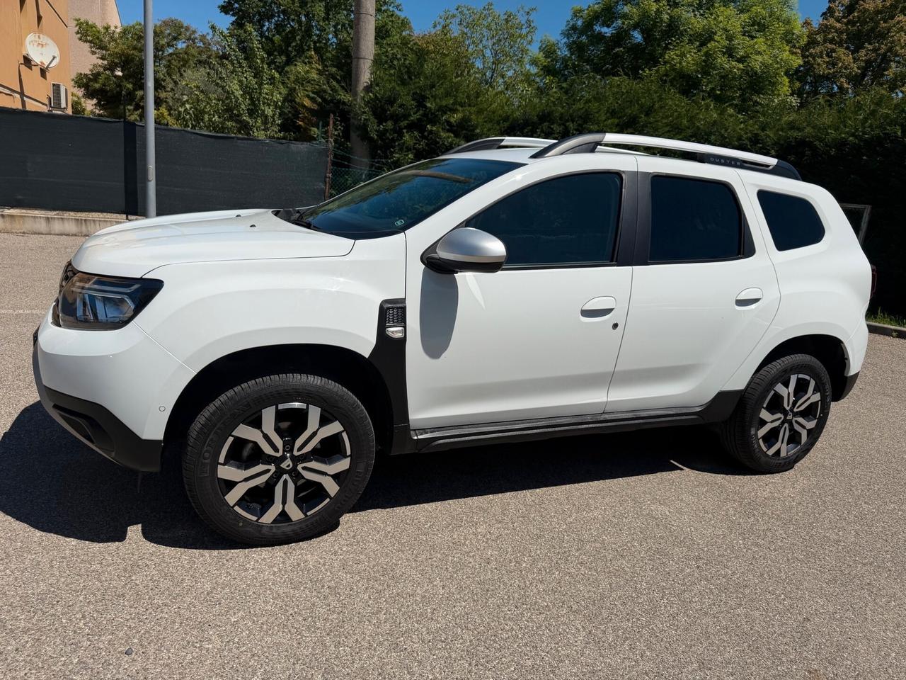 Dacia Duster 1.0 tce Gpl - NAV. - NEOP. - 12 MESI DI GARANZIA -
