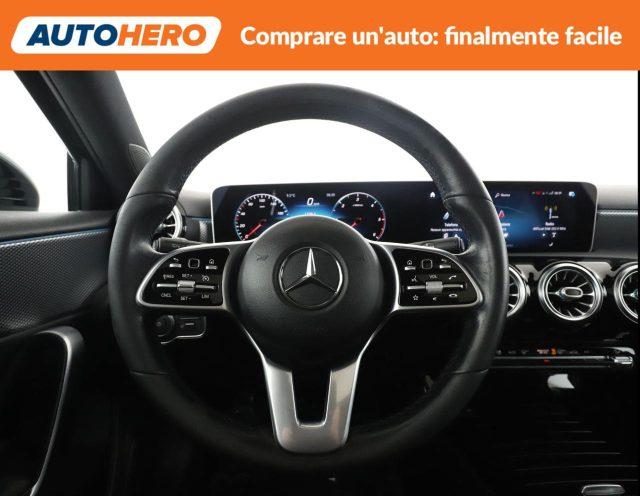 MERCEDES-BENZ A 180 d Automatic Sport
