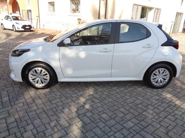 Toyota Yaris 1.0 72 CV 5 porte Active NESSUN VINCOLO DI FINANZIAMENTO
