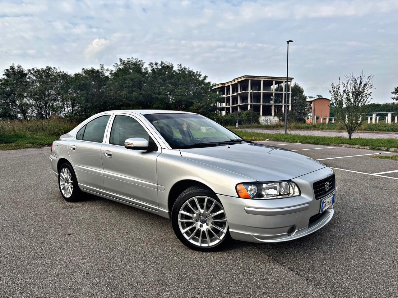 Volvo S60 2.4 D5 Style 163cv