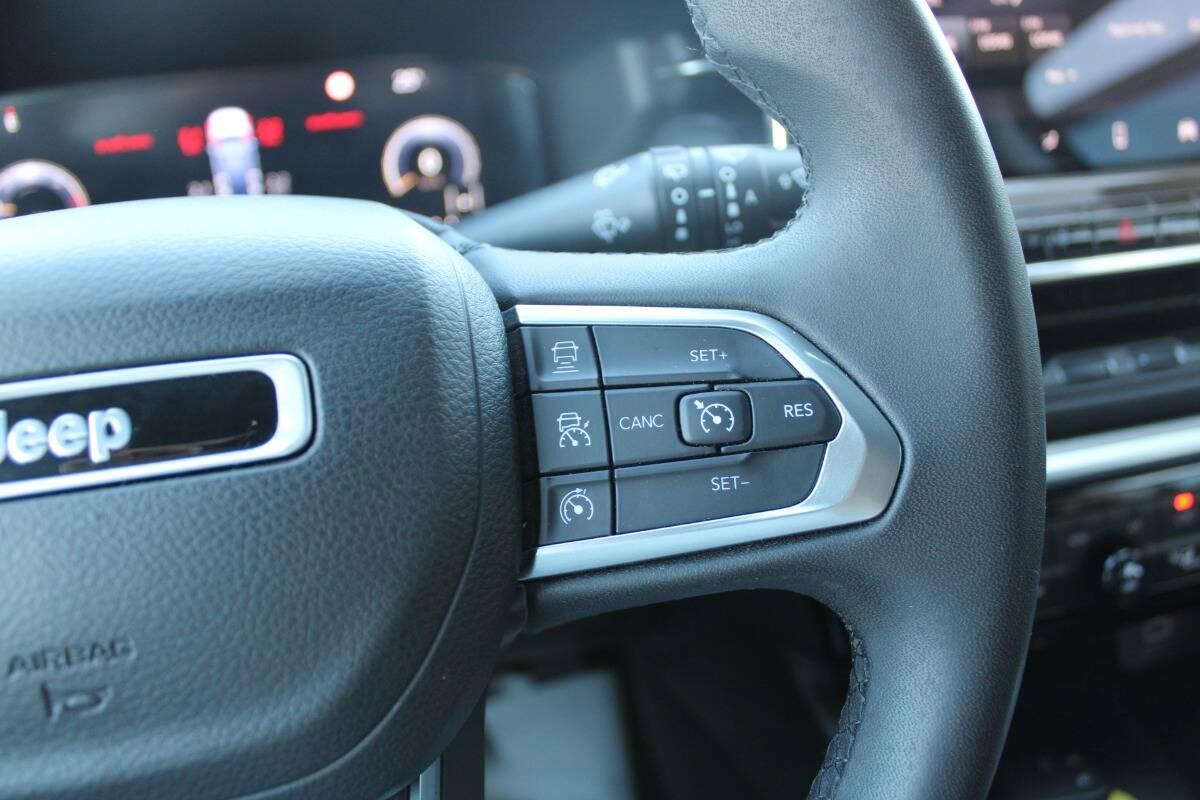 Jeep Compass 1.6 mjt Limited 130cv Con CARPLAY & TELECAMERA