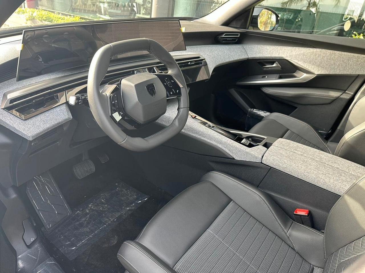 Peugeot 3008 Hybrid 145 e-DCS6 Allure