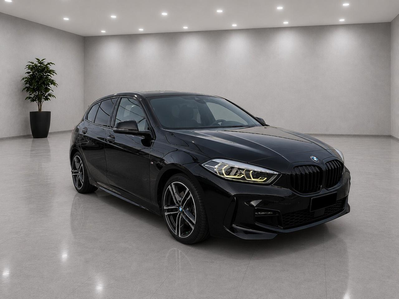 Bmw 118 118d 5p. Msport