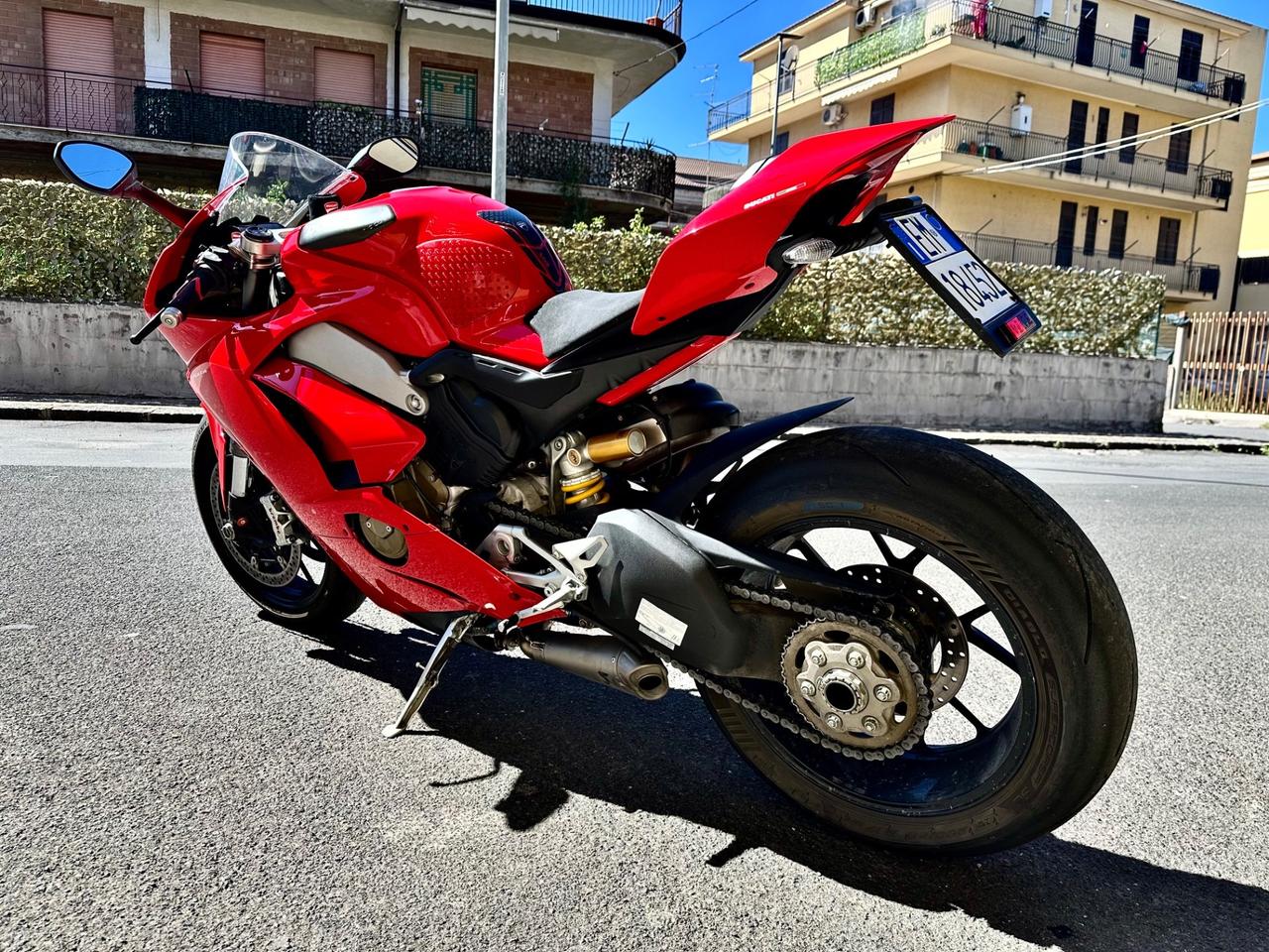 Ducati Panigale V4 Akrapovic