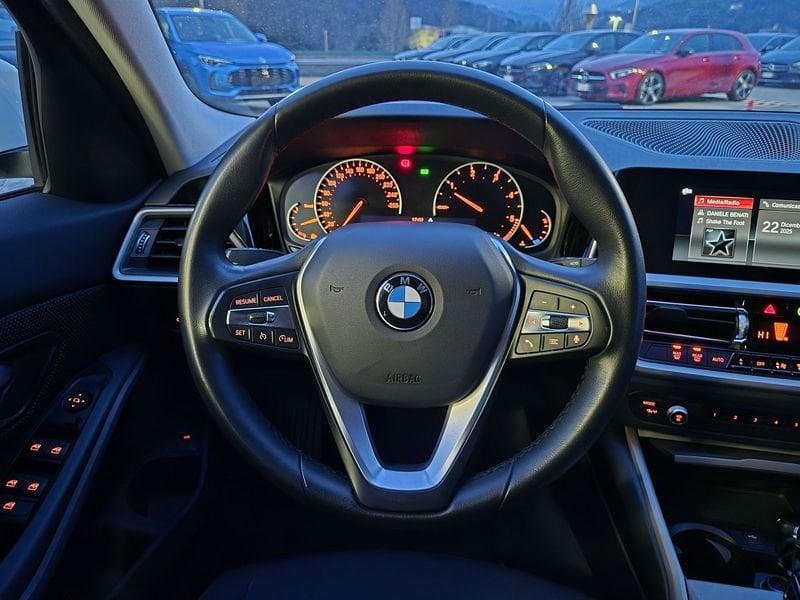 BMW Serie 3 320d Touring xdrive Business Advantage auto