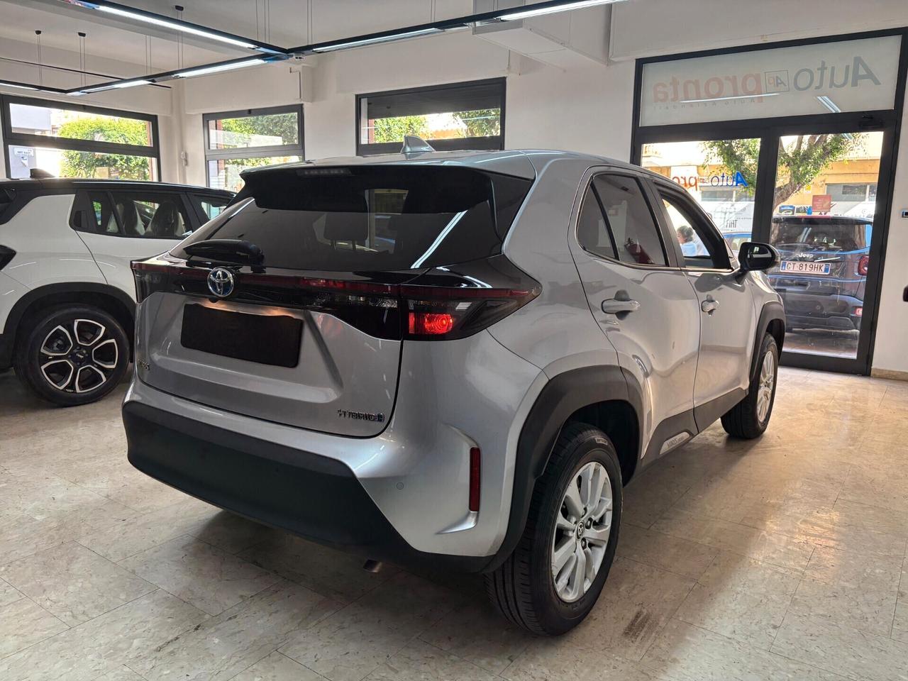 Toyota Yaris Cross Yaris Cross 1.5 Hybrid 5p. E-CVT AWD-i Business