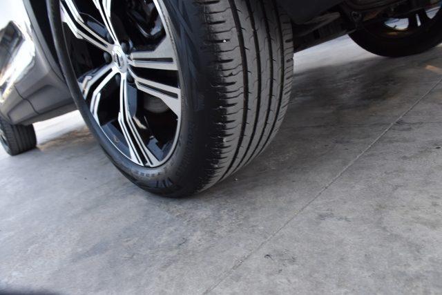 VOLVO XC40 T5 Recharge Plug-in Hybrid Inscription Expression