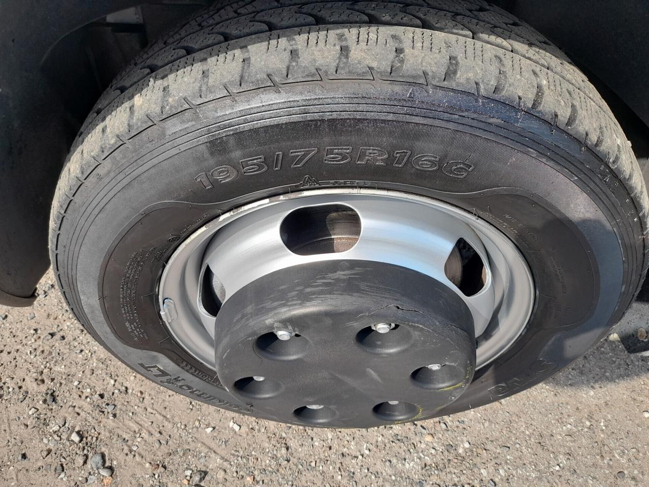 Renault Master T35 2.3 dCi/145 PM- CASSONATO