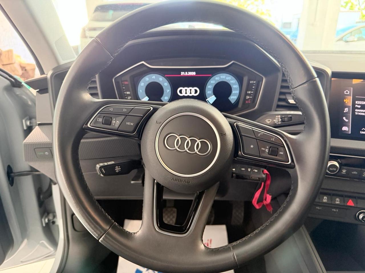 Audi A1 SPORTBACK NEOPATENTATI IVA ESPOSTA