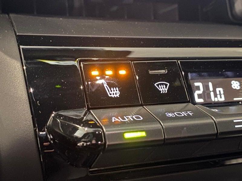 Toyota C-HR Plug-in Hybrid 220 Trend - IVA Esposta