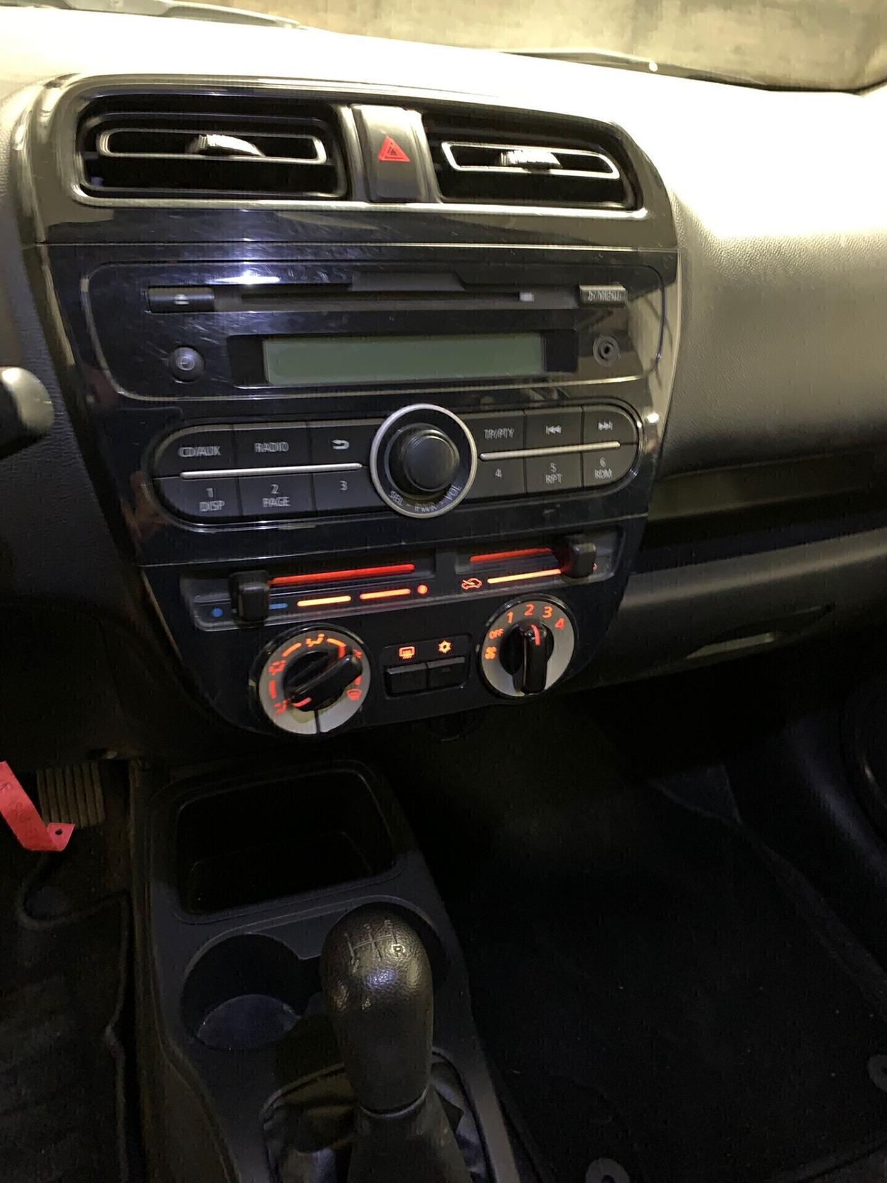 Mitsubishi Space Star 1.0 ClearTec Intense 2014