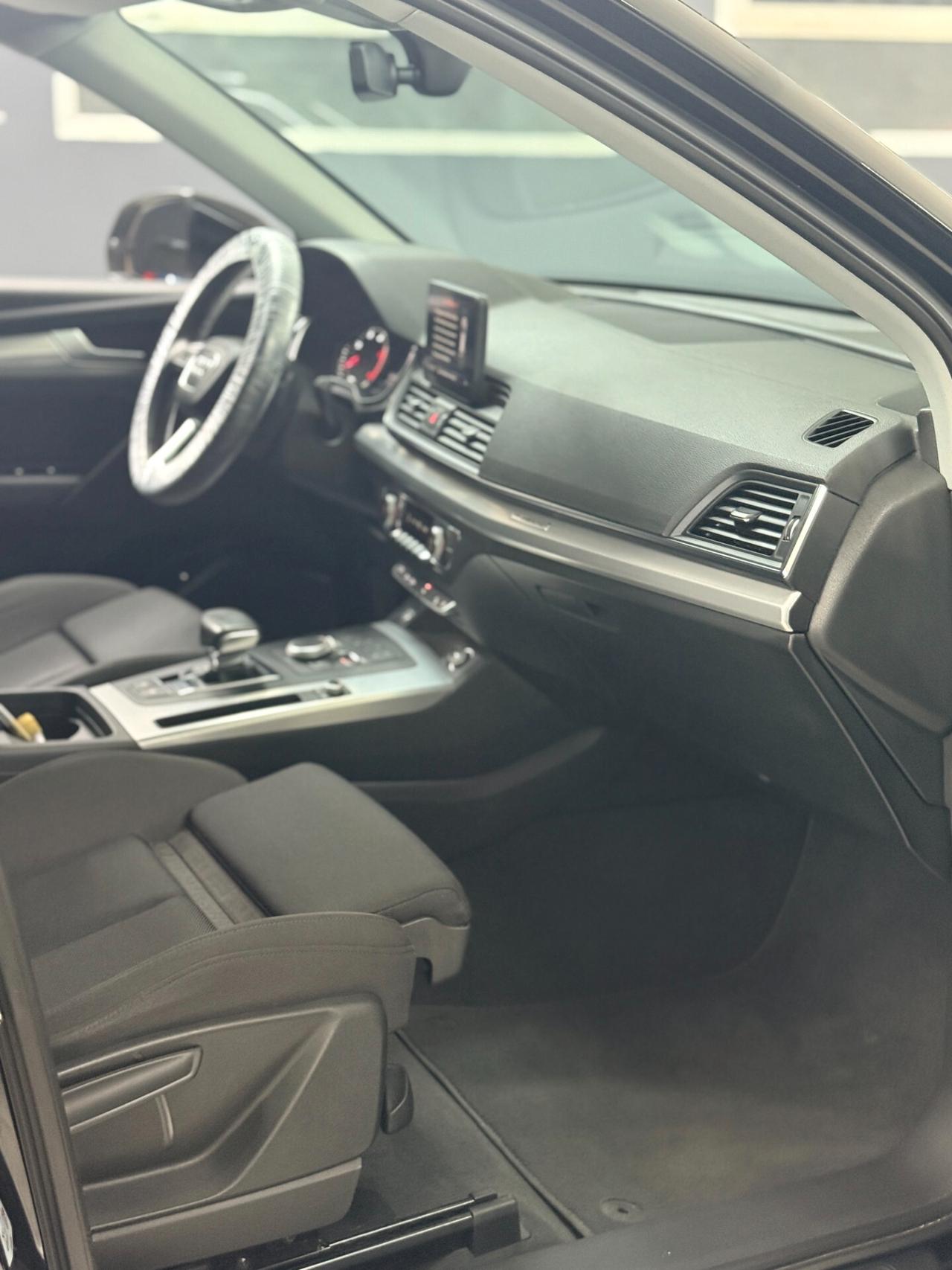 Audi Q5 2.0 TDI quattro S tronic line plus