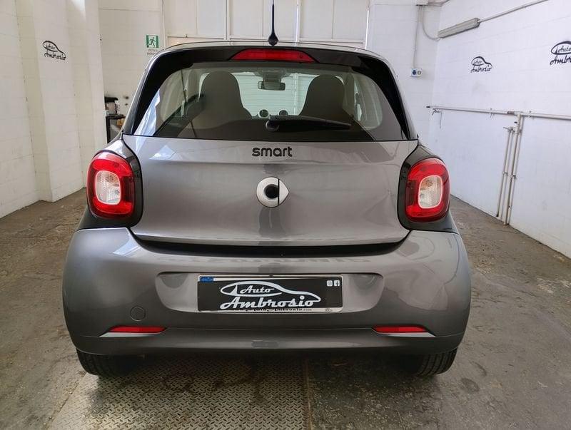 smart forfour forfour 70 1.0 Passion TUA DA 129,00 UERO AL MESE