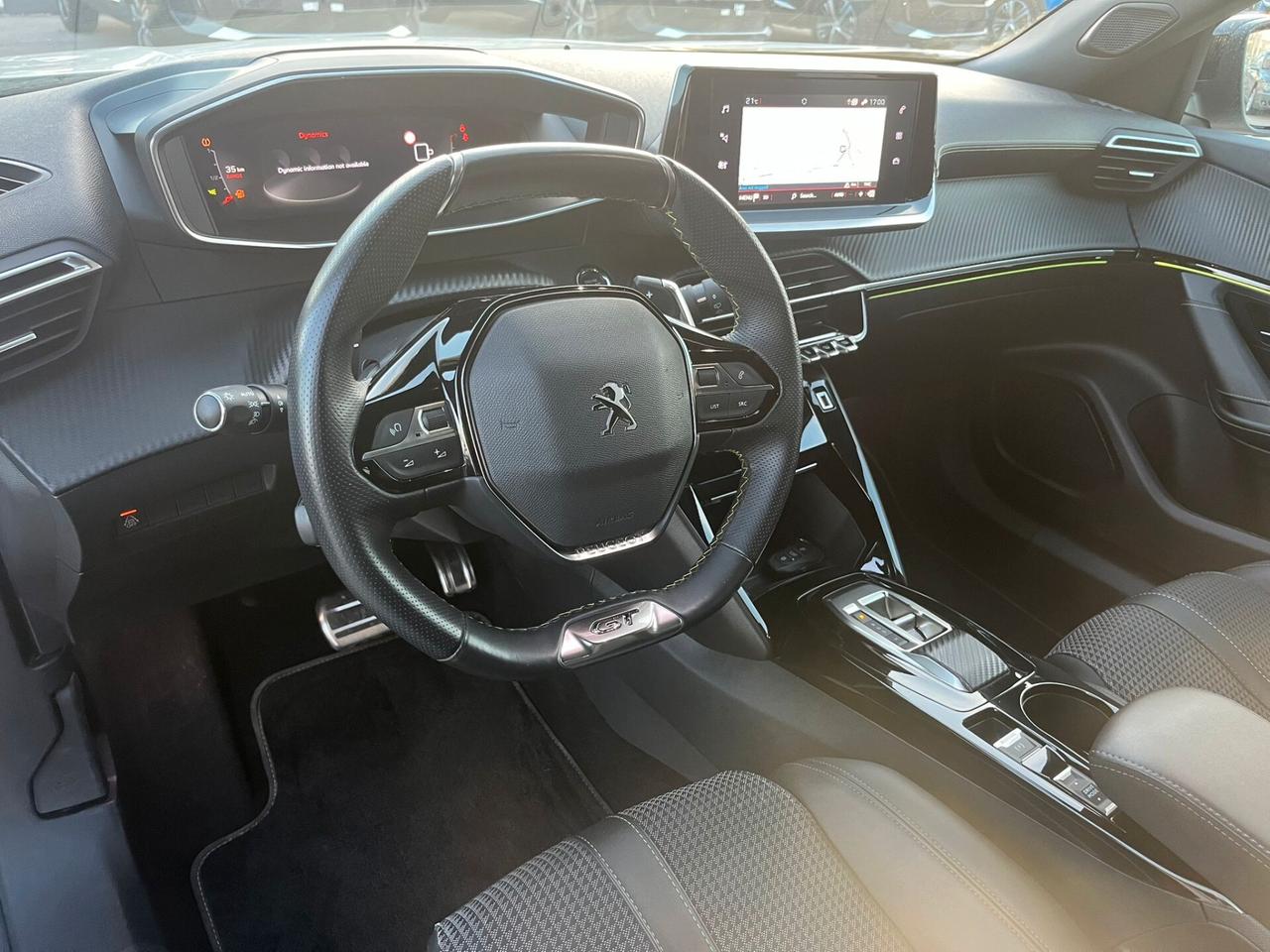 Peugeot 2008 BlueHDi 130 S&S EAT8 GT