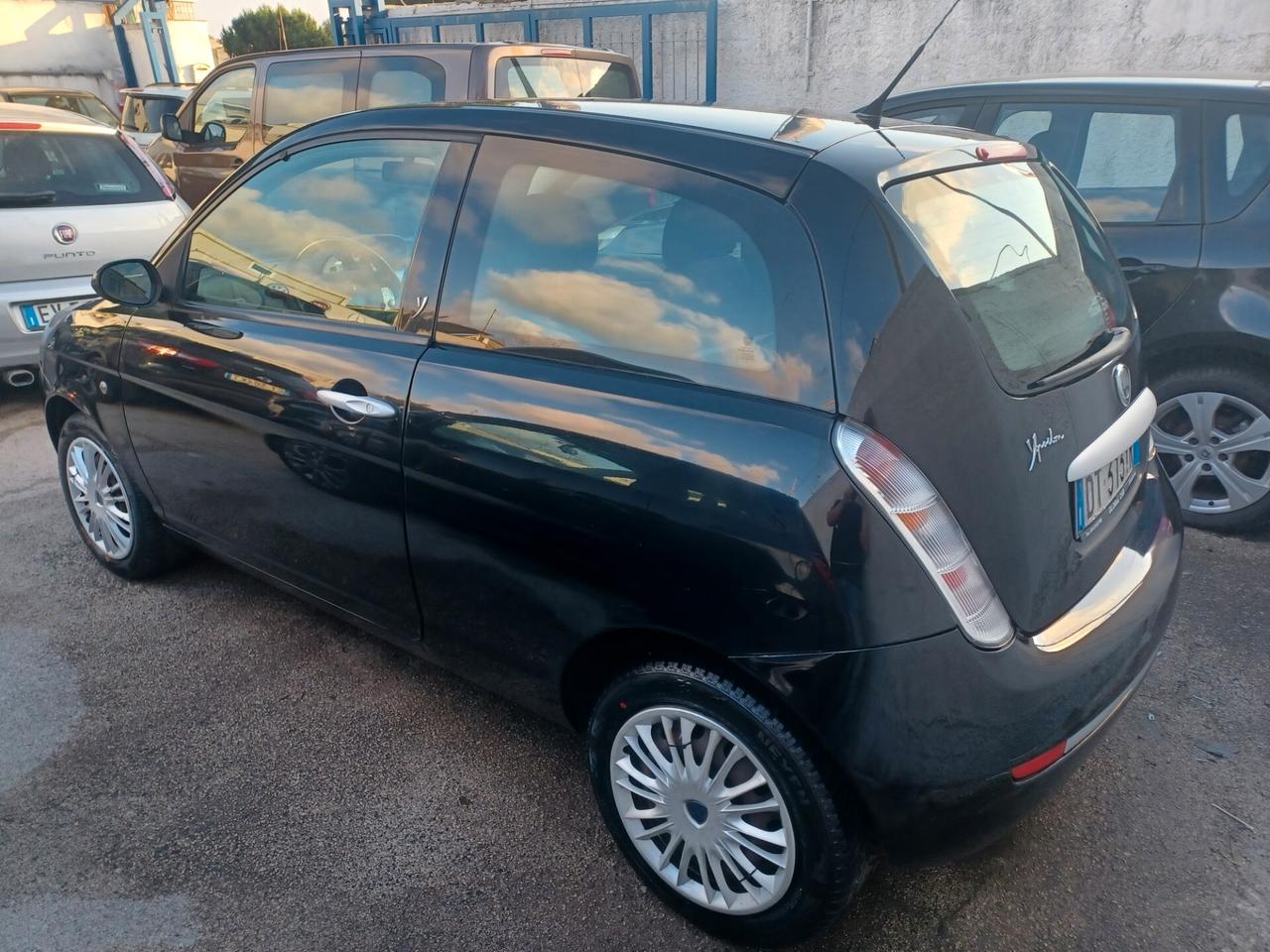 Lancia Ypsilon 1.2 BENZINA UNICO PROPRIETARIO
