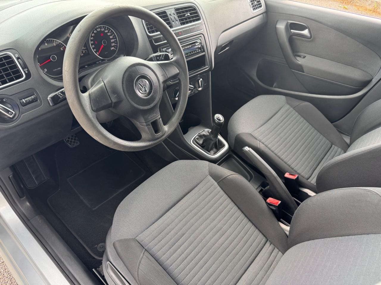 Volkswagen Polo 1.2 catena nuova idonea ai neopatentati
