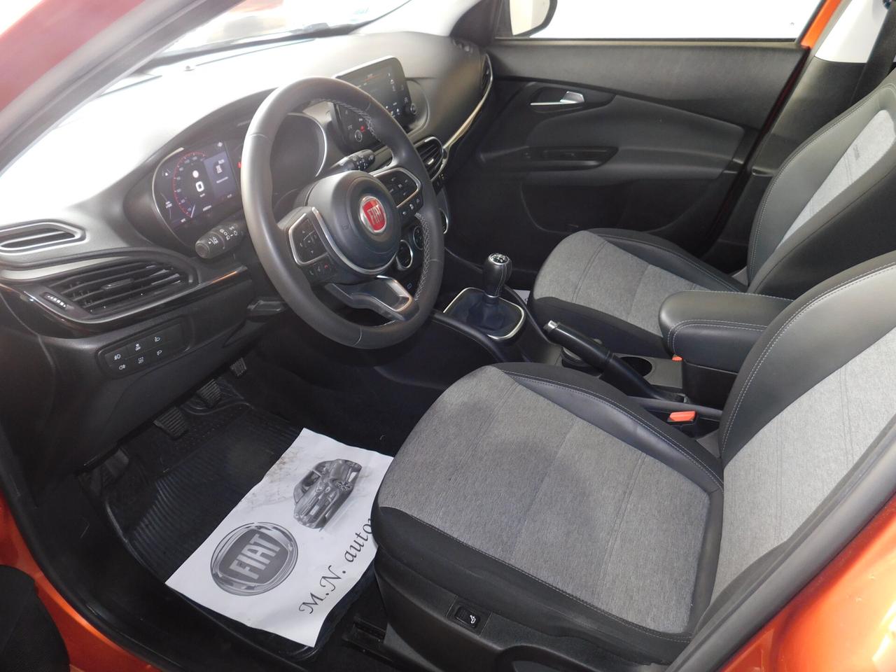 Fiat Tipo 1.0 5 porte Cross