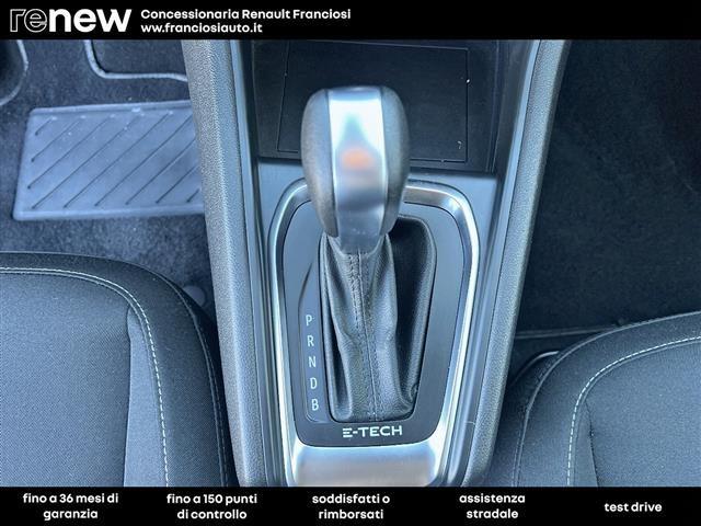 RENAULT Captur 1.6 E-TECH Hybrid Zen Auto 145cv