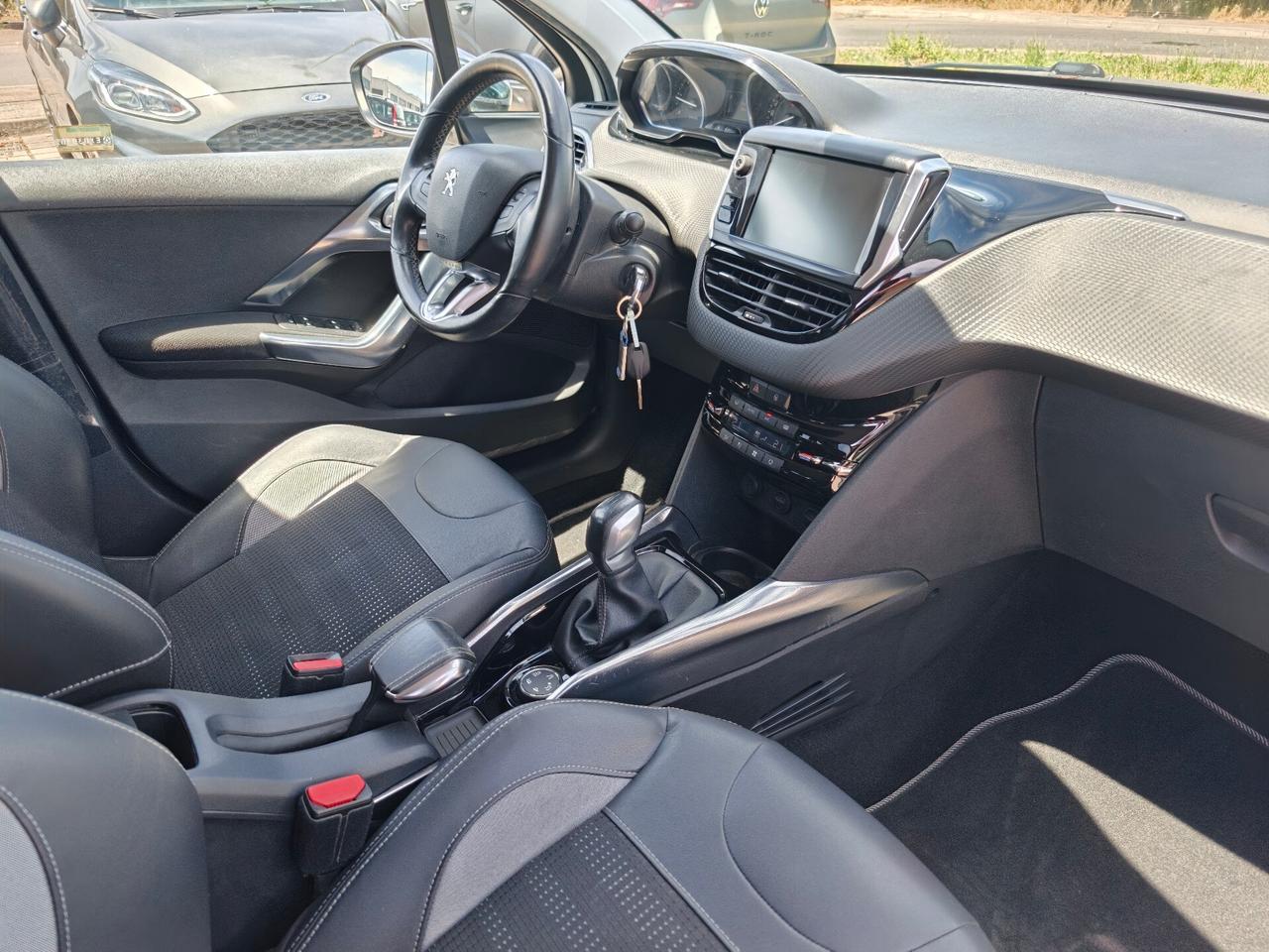 Peugeot 2008 1.6 e-HDi 92 CV Allure