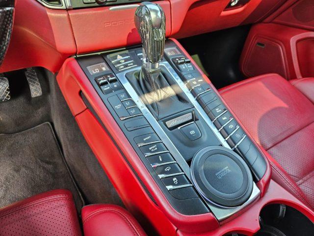 PORSCHE Macan 3.6 Turbo