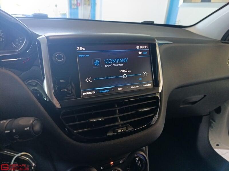 Peugeot 208 ALLURE PureTech 82cv GPL