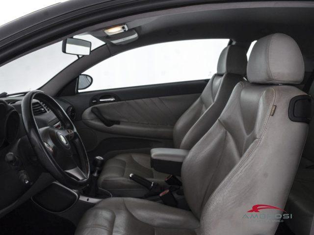 ALFA ROMEO GT 1.9 MJT 16V Distinctive - PER OPERATORI DEL SETTOR