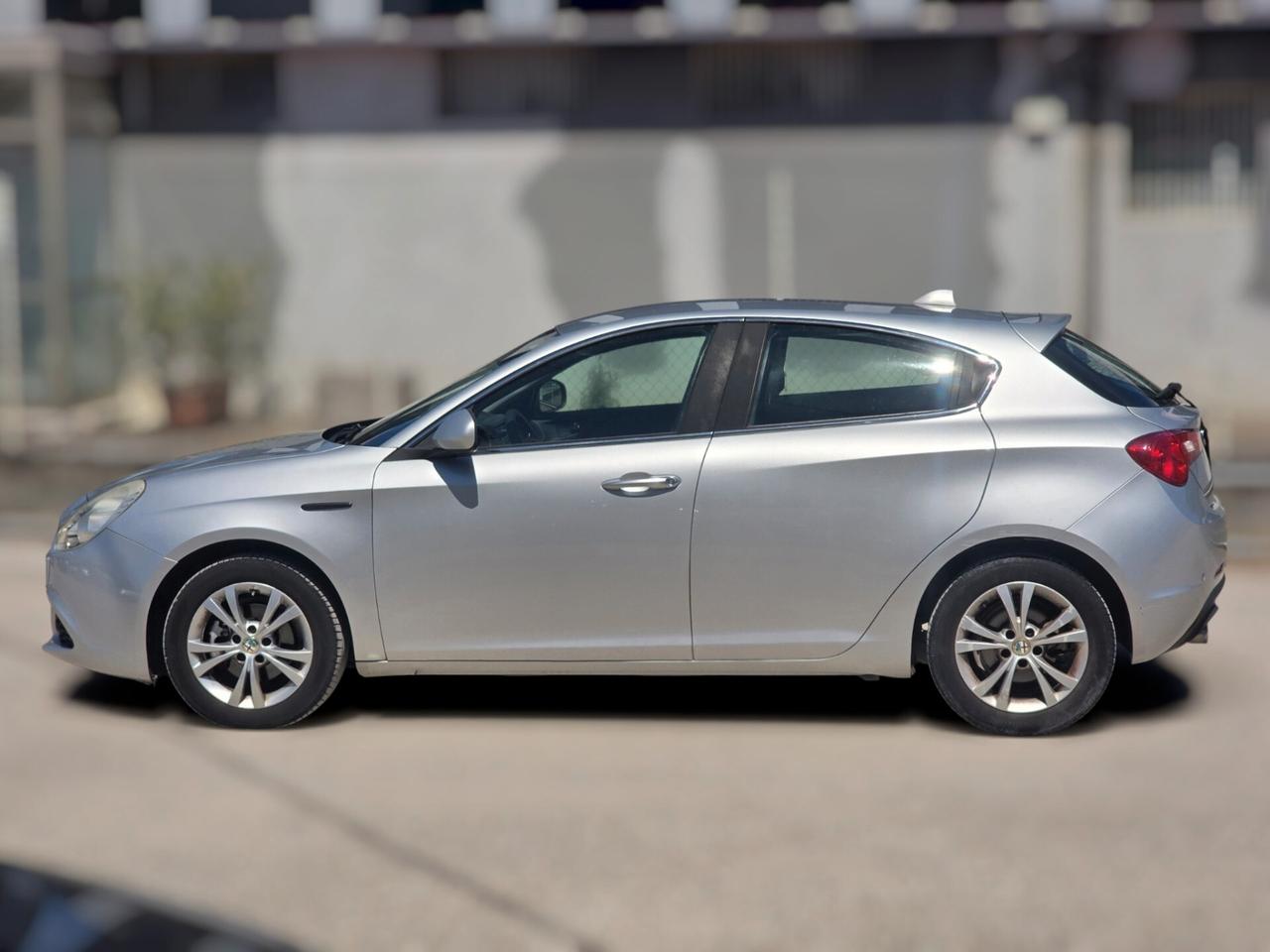 Alfa Romeo Giulietta 1.6 JTDm-2 105 CV Progression
