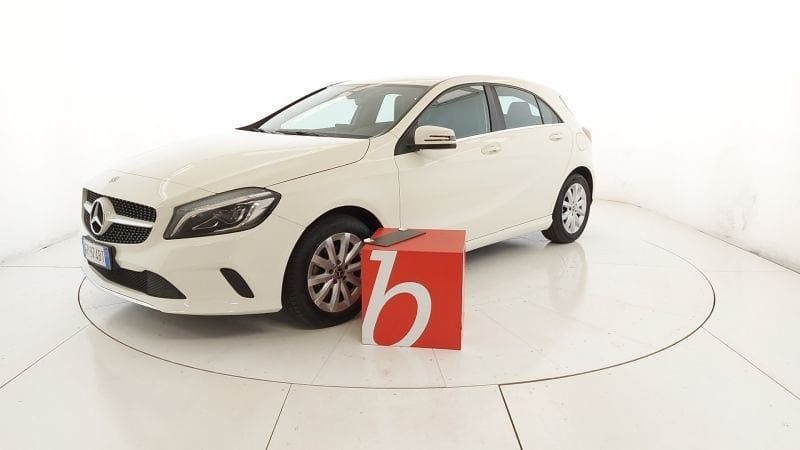 Mercedes-Benz Classe A (W176) A 160 D BUSINESS