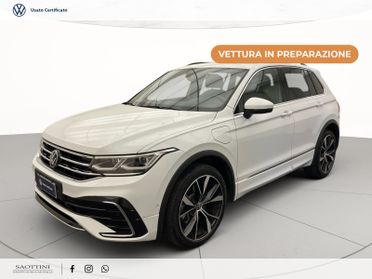 1.4 TSI eh R-line DSG