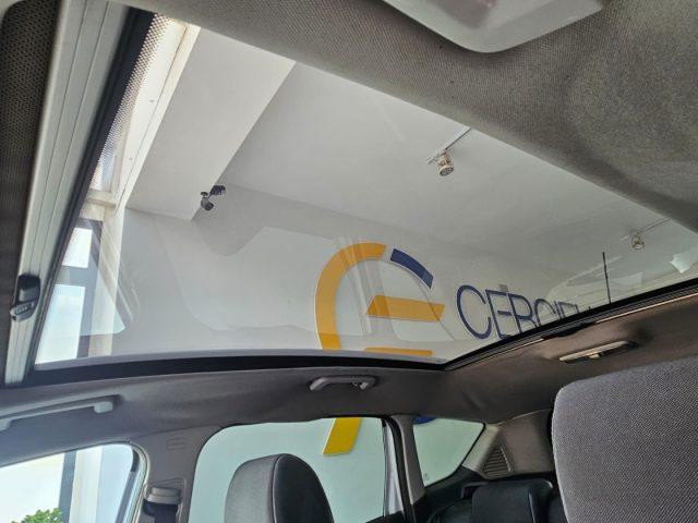 FORD Kuga 2.0 TDCi 136 CV 2WD Titanium