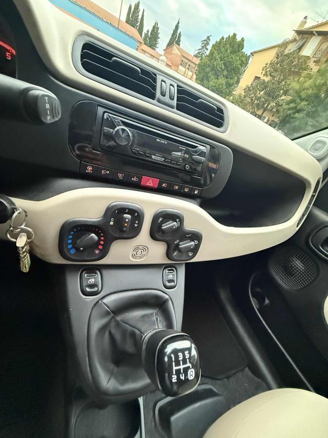 FIAT Panda 0.9 TwinAir Turbo Natural Power Lounge