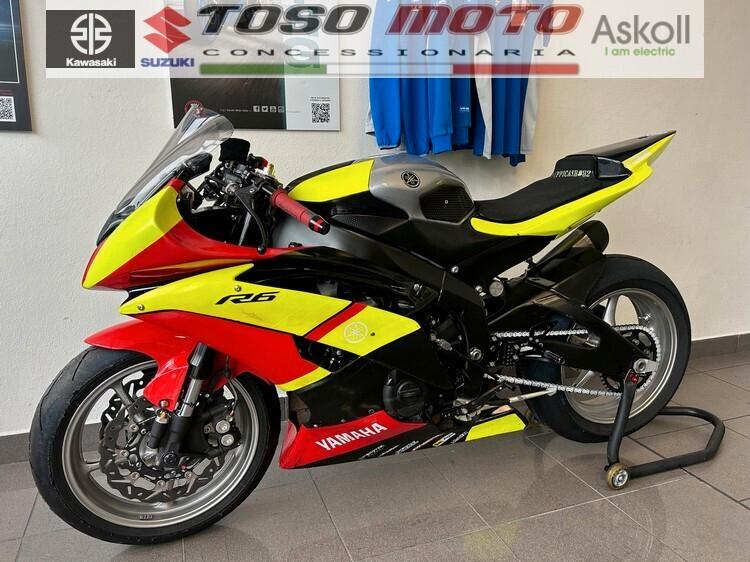 Yamaha YZF R6 Pista