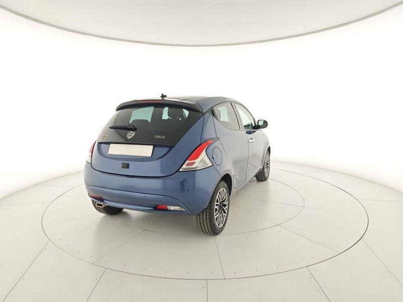 Lancia Ypsilon 1.0 FireFly 5 porte S&S Hybrid Gold Plus