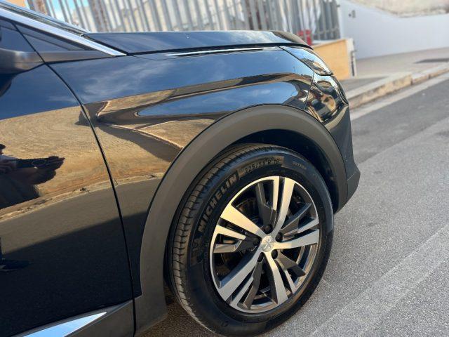 PEUGEOT 3008 1.5BlueHDi 130 EAT8 Allure Pack