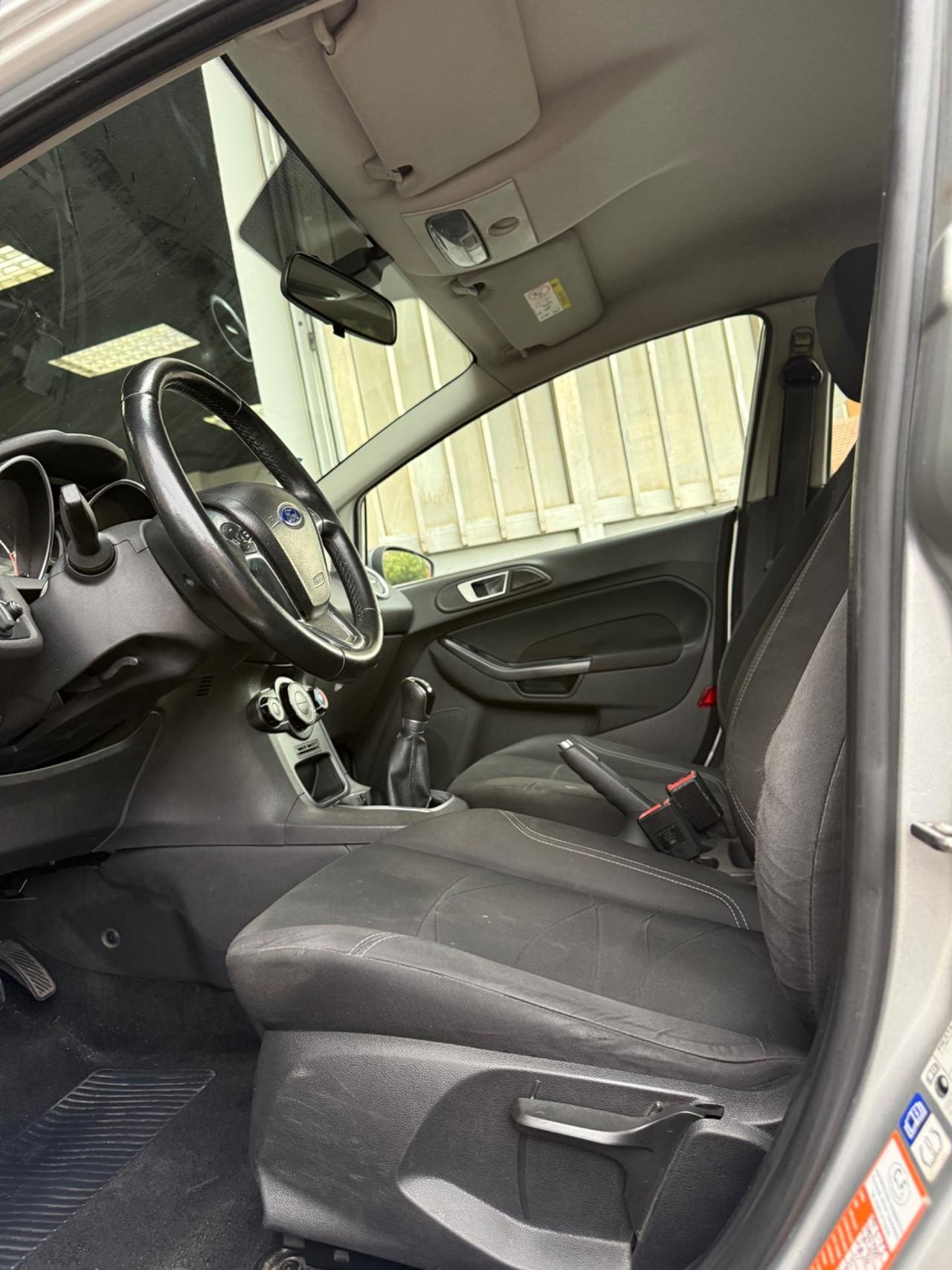 Ford Fiesta 1.5 TDCi 75CV 5 porte