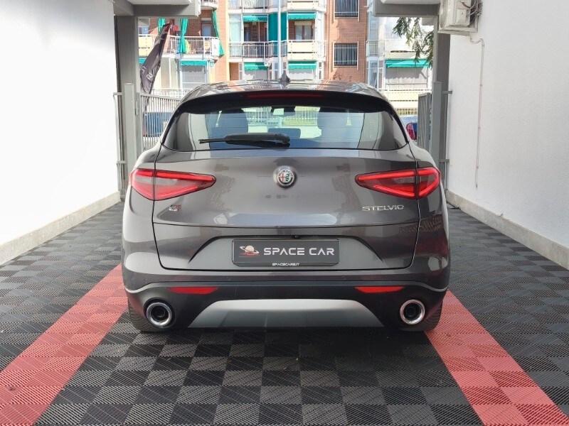 ALFA ROMEO Stelvio Stelvio 2.2 Turbodiesel 190 ...