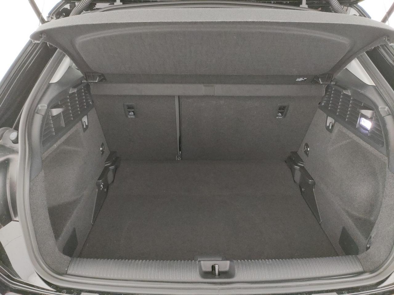 Audi Q2 35 1.5 tfsi s line edition s-tronic