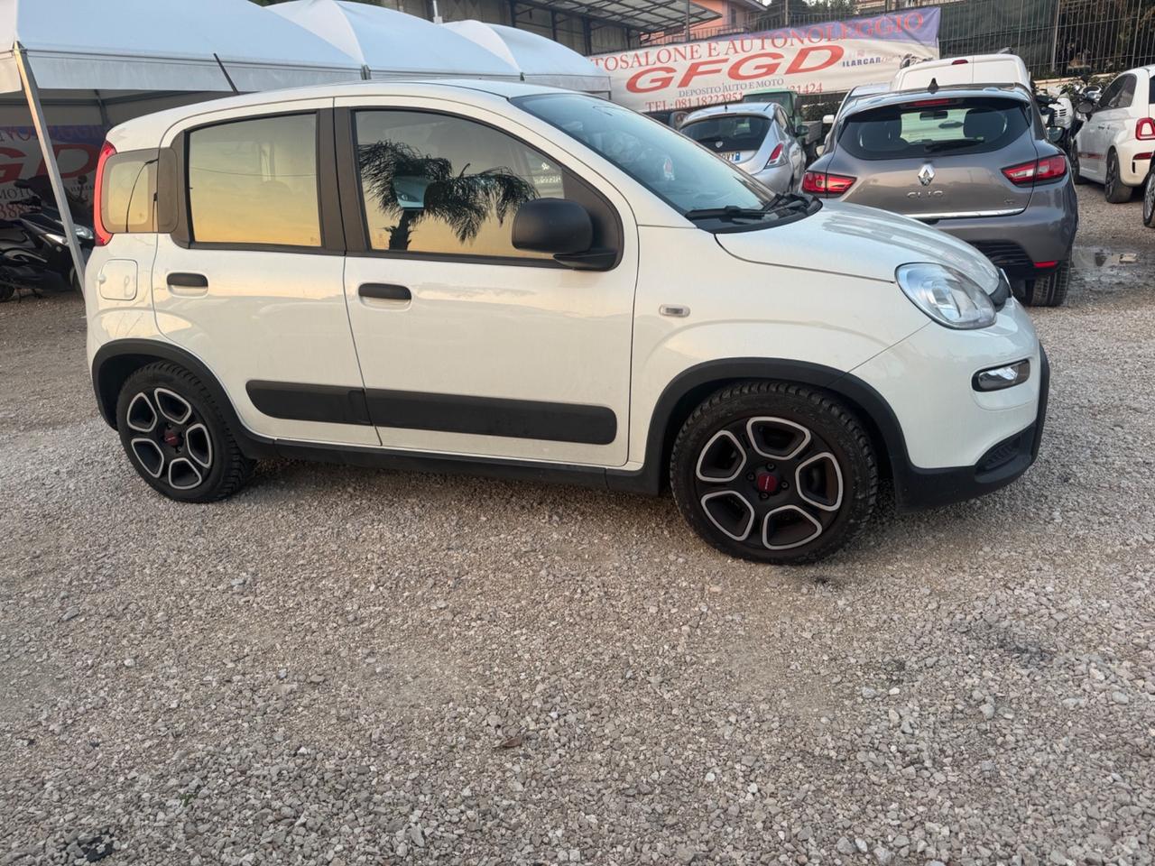 Fiat Panda Cross 1.0 FireFly S&S Hybrid