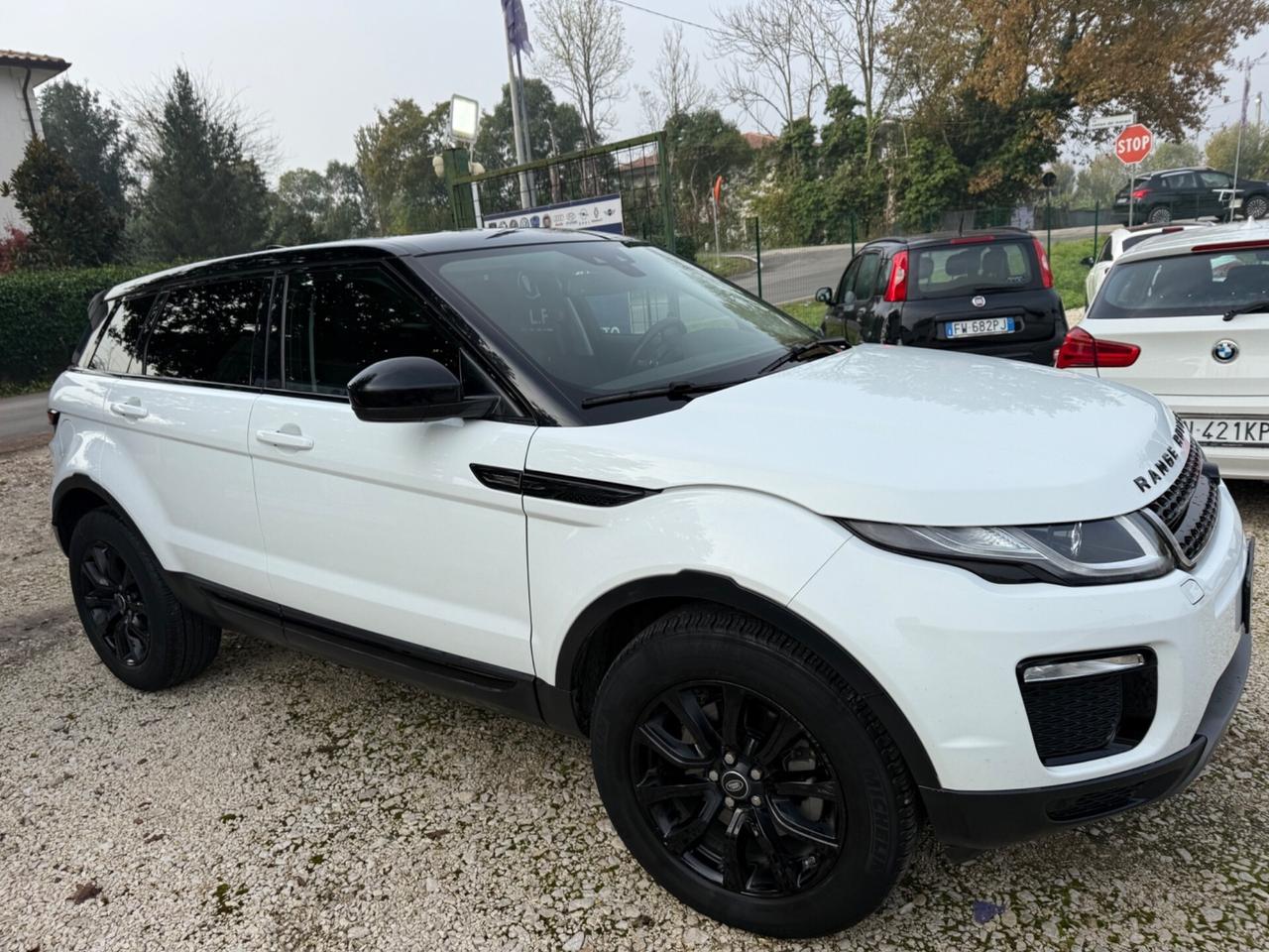Land Rover Range Evoque 2.0D 150 CV R-Dynamic S bl