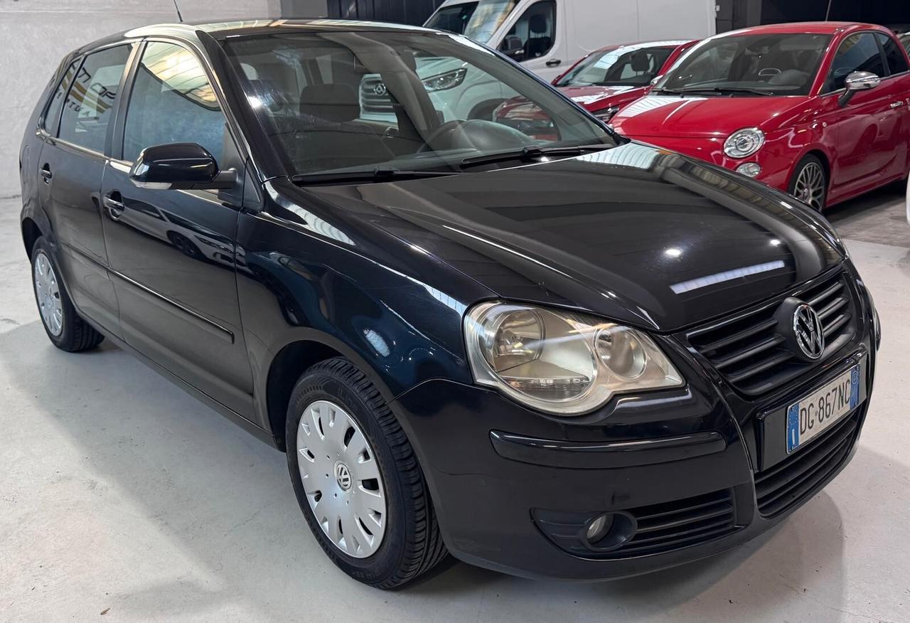 Volkswagen Polo Benzina Neopatentati