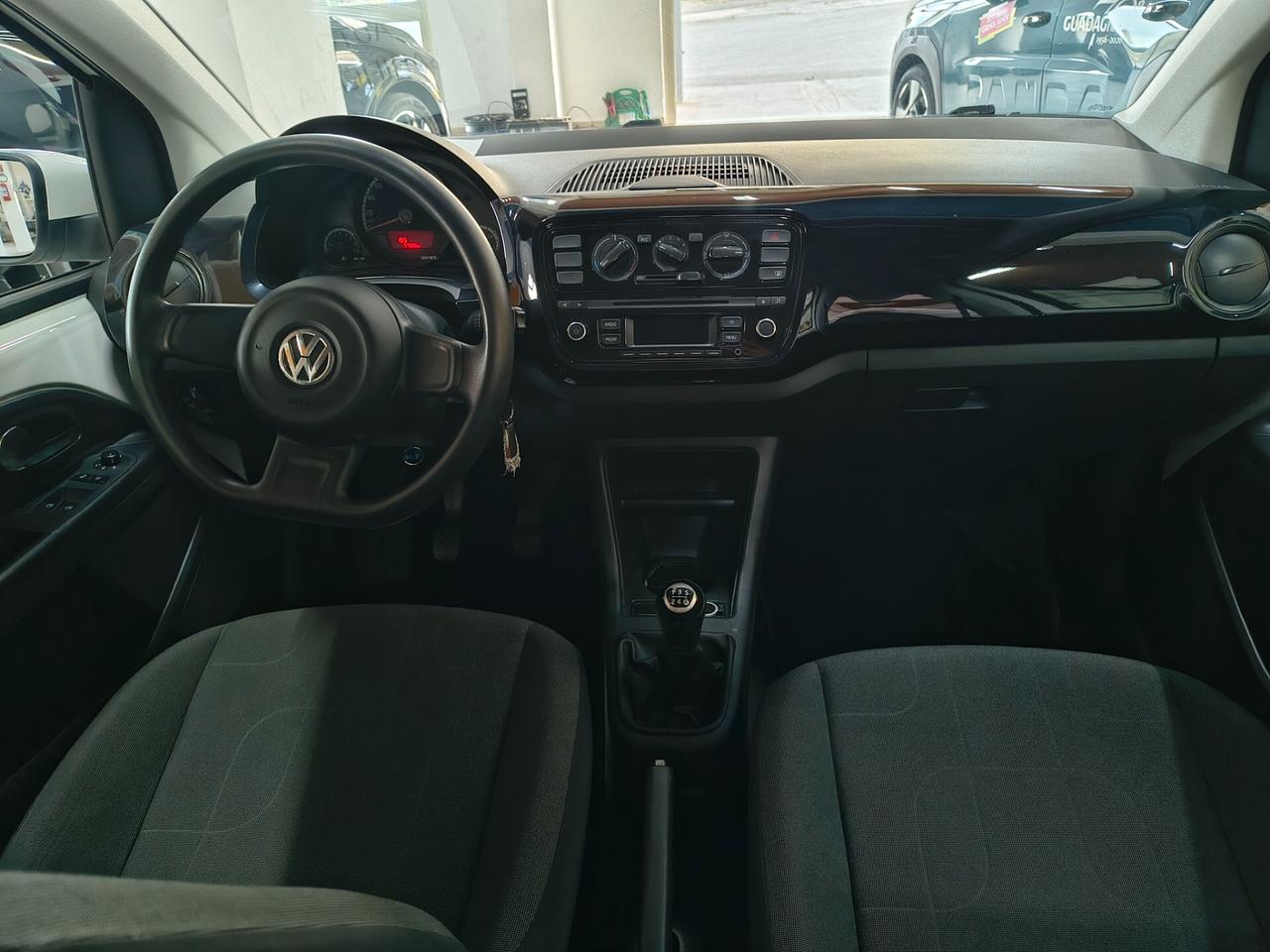 Volkswagen up! 1.0 75 CV 5p. high