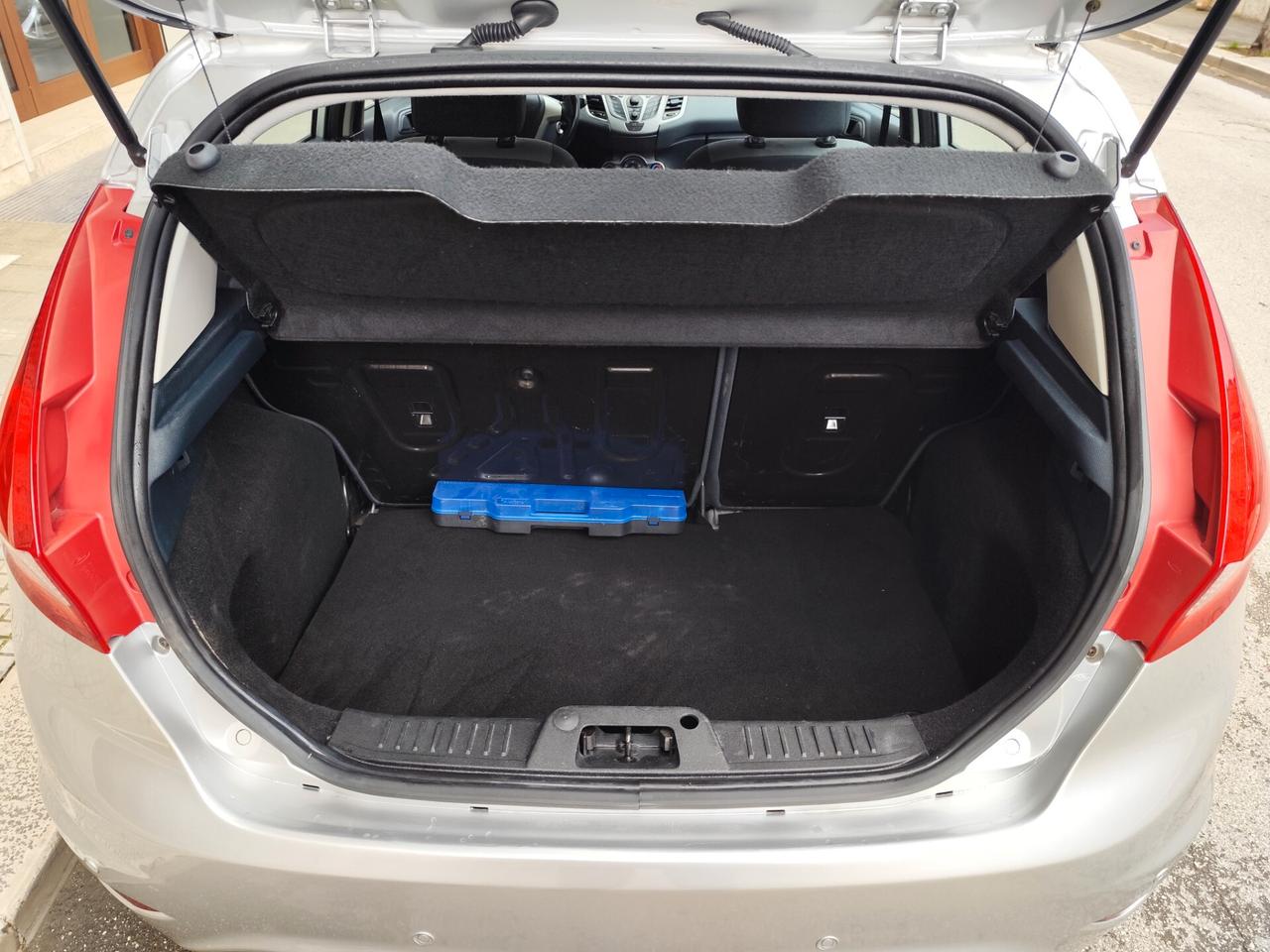 Ford Fiesta 1.4 BENZ/GPL 97CV PERFETTA